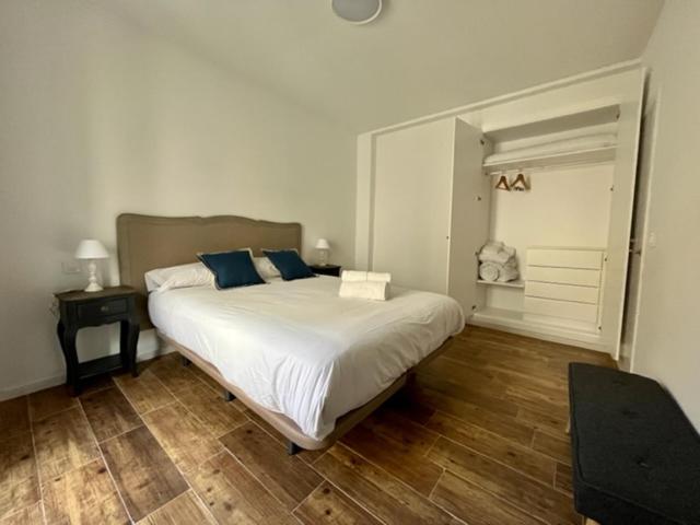 Ti2 Duplex Con Terraza Privada, 120 Metros De La Catedral Apartment เซบีญา ภายนอก รูปภาพ